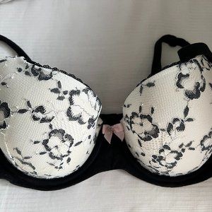 Victoria's Secret Body by Victoria Lined Demi